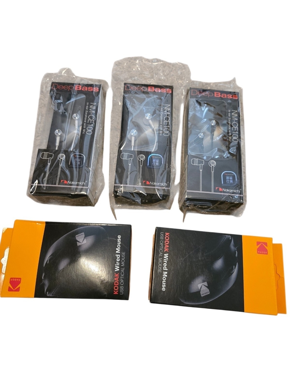 Kodak Wired Optical Mouse - Lot with In-ear Wired Earbuds